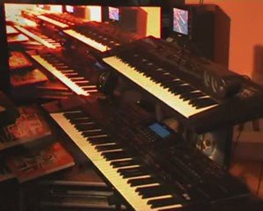 Jean Michel JARRE COVER REVOLUTION PART III solo