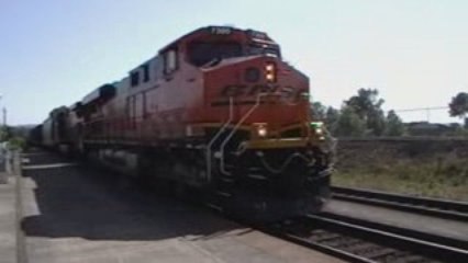 BNSF #7300 W/ a Nice Crew & a NEW GEVO!!