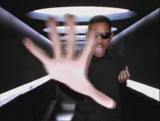 Clip musical men in black