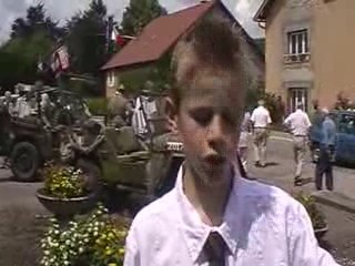 LE PLUS JEUNE PORTE-DRAPEAU FRANCAIS EST HAUT-SAONOIS