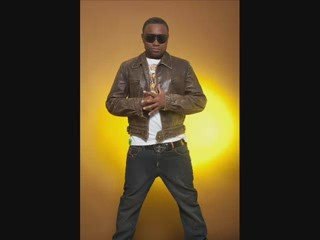 PAPA LONDON AVEC DANSA KUDURO