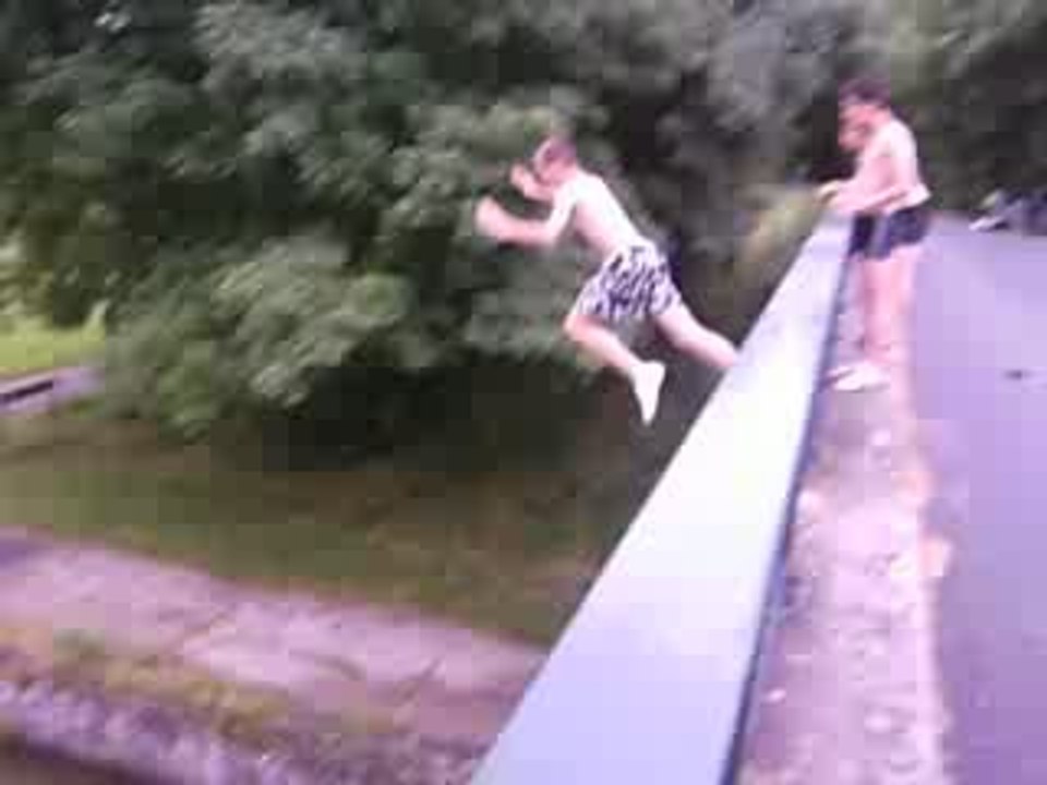Saut avec Bateau . Silas