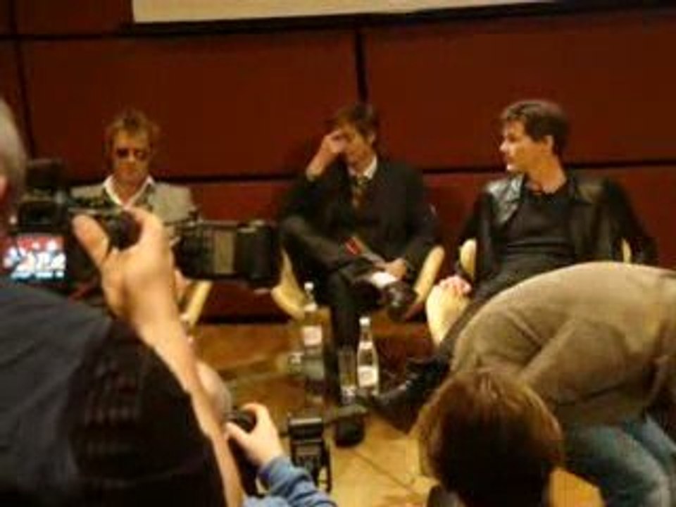 ~Berlin 2009 --->A-ha PressekonferenzTeil1 (01)~
