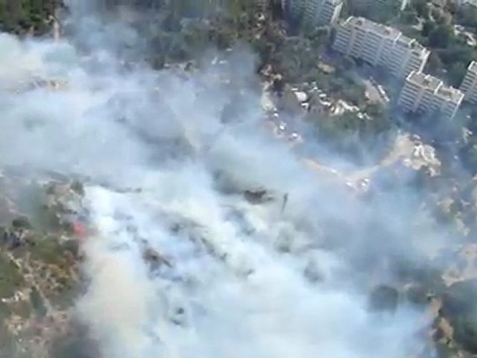 Feu à Marseille 12 juil 09