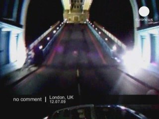 Une cascade à moto à Londres