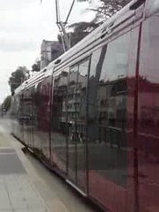 Tramway de Clermont Ferrand - Arret Hotel de ville