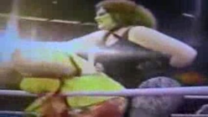 Strapmatch- Mount Fiji vs Matilda (GLOW Wrestling)