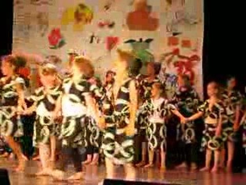 2009.06 Spectacle de Danse - Danse Africaine