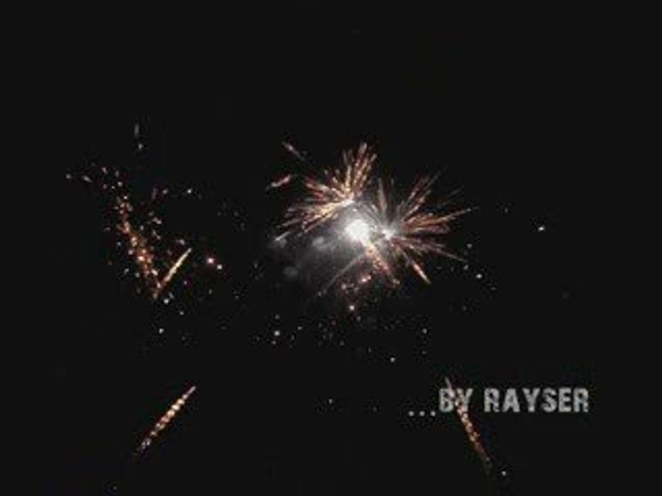 Feux d'artifices de Nimes [13/07/09]  rayser Partie 2