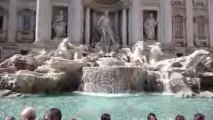 Fontana di Trevi - panoramique