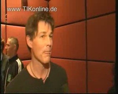 2009- Collective Press 2009