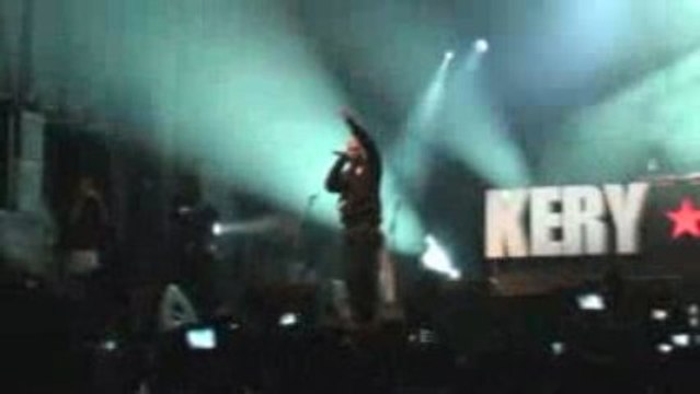 Kery james live le combat continu thug life dans le 69