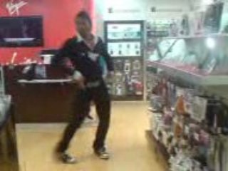 Gawar dances on Poker Face