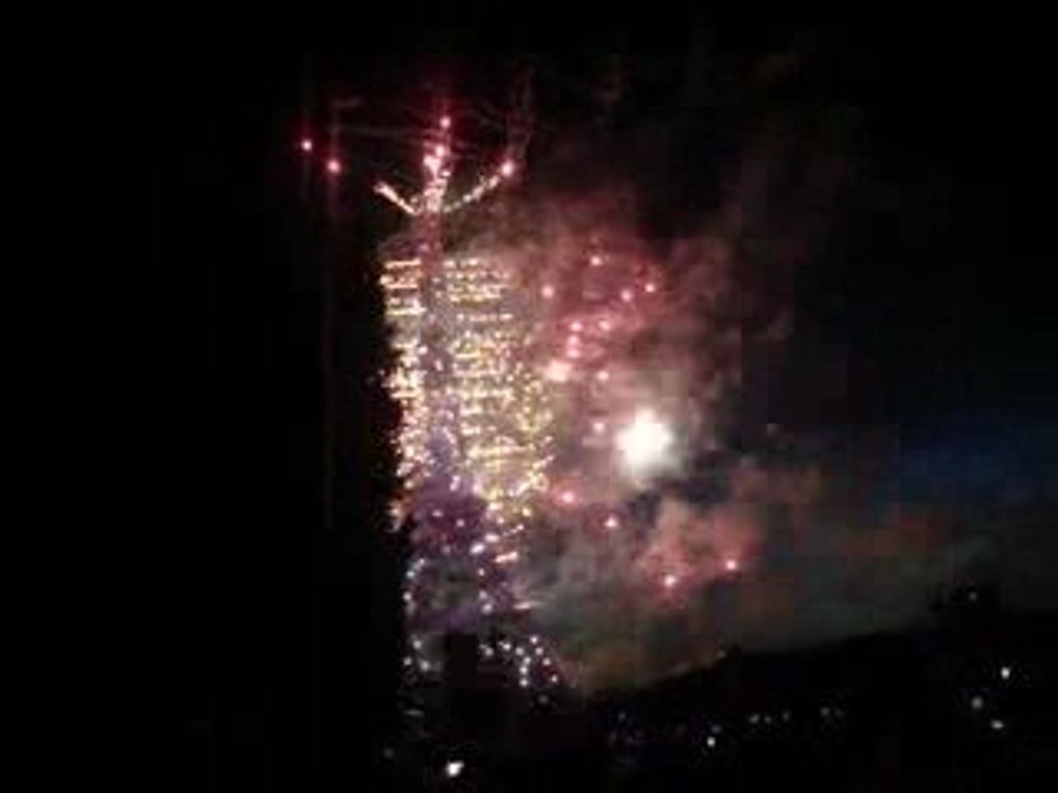 Paris Tour Effeil Feu d'Artifice 14 juillet 2009 !