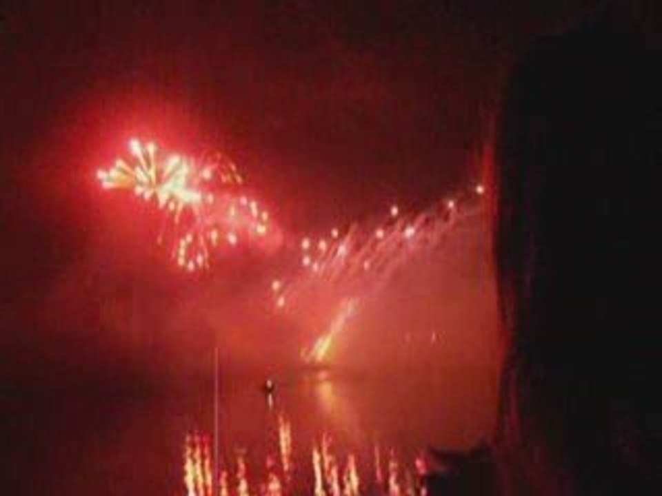 feu d'artifice Arles