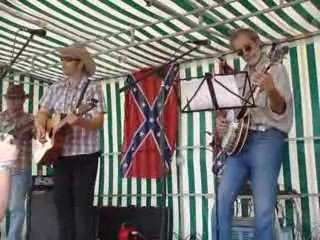 LE GROUPE OKLAHOMA A AUXI LE CHATEAU