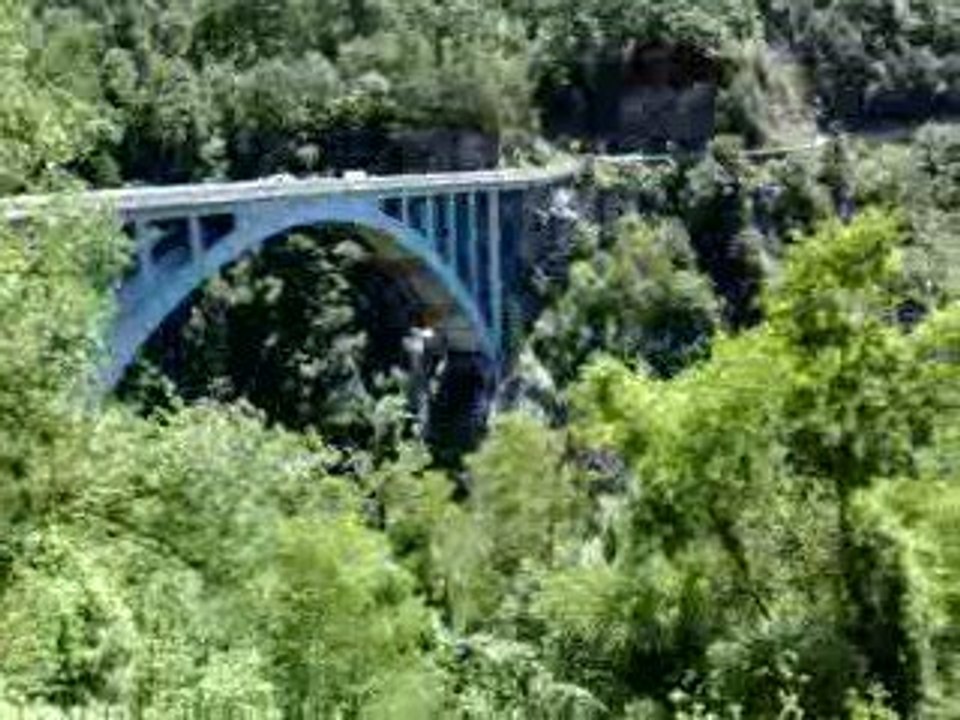 saut à l'élastique de la mort qui tue - version longue
