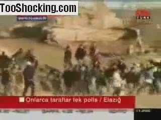 Bir Türk Polisi Dünyaya Bedel