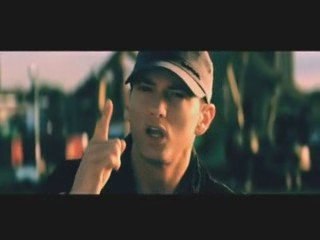 Eminem - Beautiful (High Quality)
