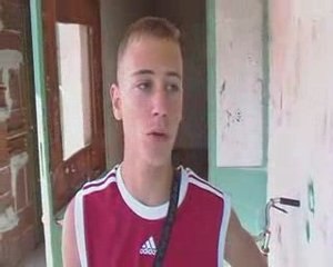 street bench-message pour nébil de la part de rémi