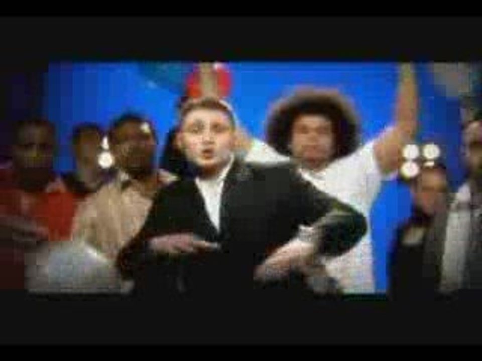 Sarkozy : casse toi pauvre con