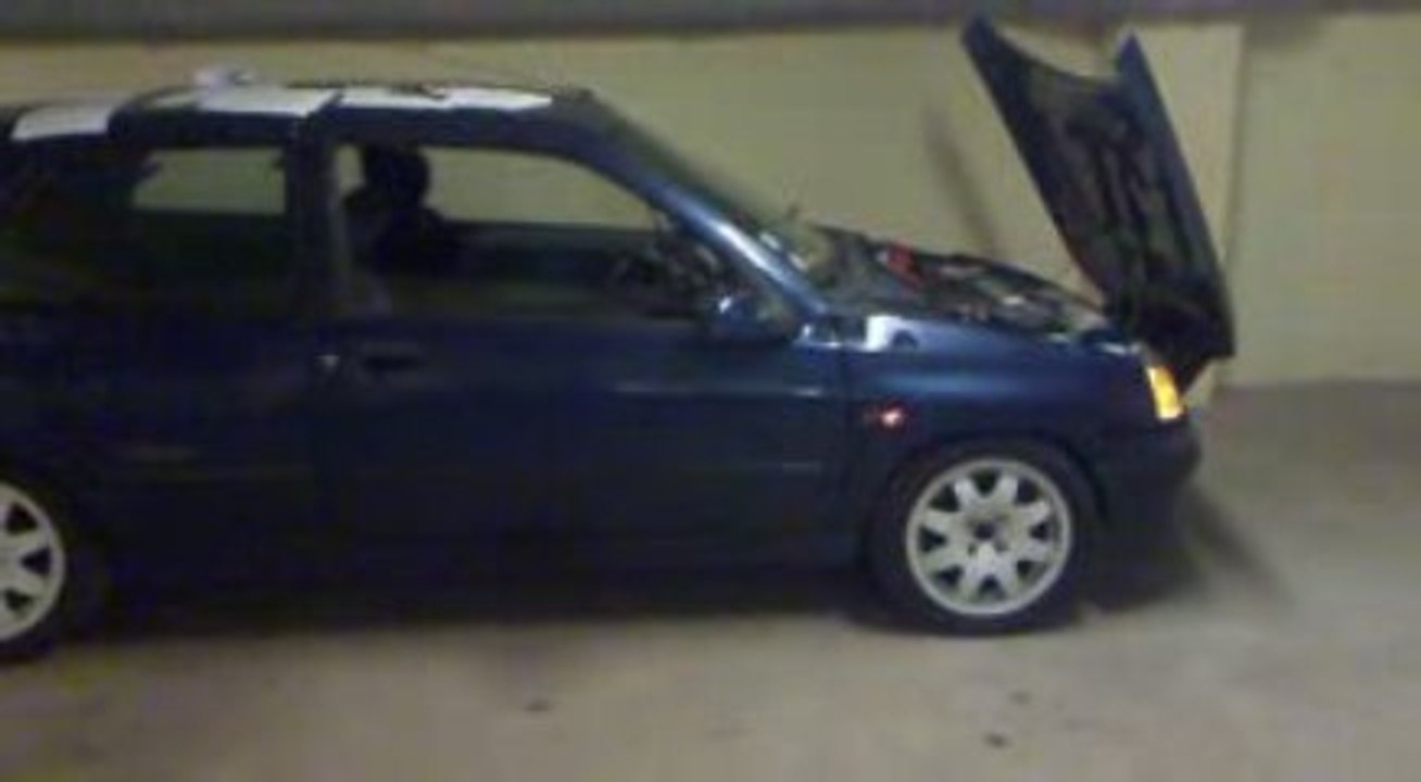 Clio télécommandée ^^