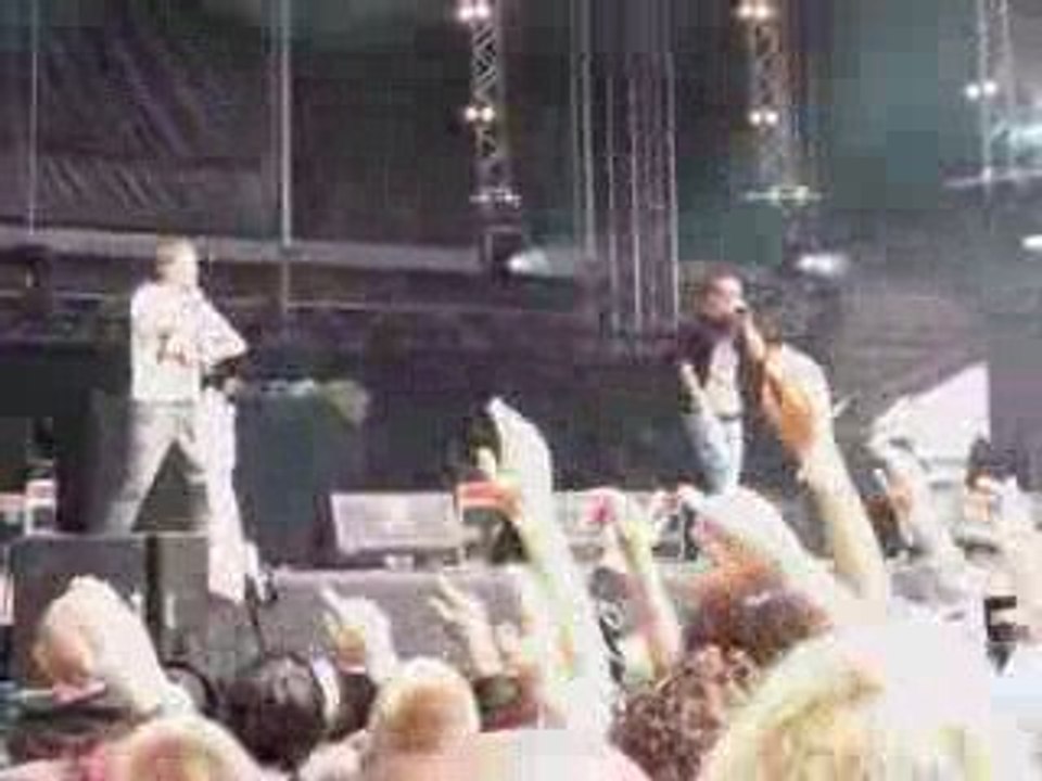 Mäckes & Plan B - White Trash (live @ Splash 09)