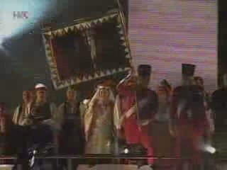 Thompson **  Lijepa li si **LIVE