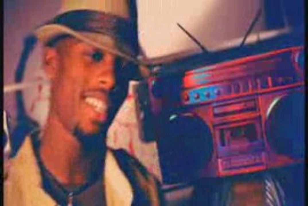 B.o.B "PUT ME ON (REEBOK CLASSIC REMIX 09)"