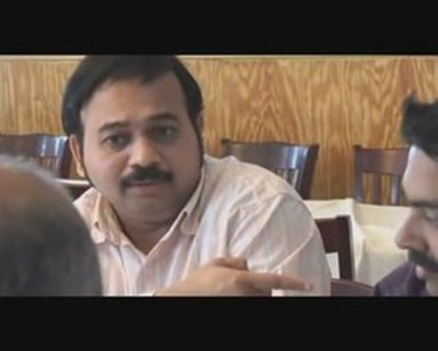 Episode 16 - Part B - Akkara kazhchakal www.Mallupalace.com