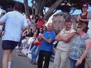 Courir sur la digue à  pléneuf  val  andré  2 ème partie