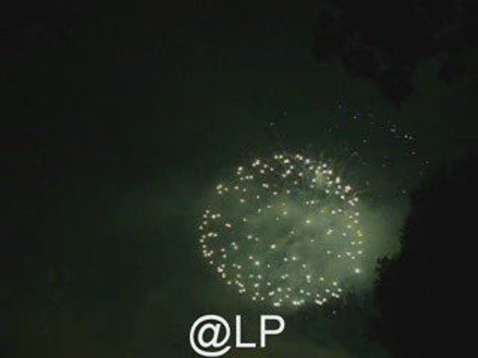 Feu d'artifice Dijon 15 Juillet 2009 partie 1