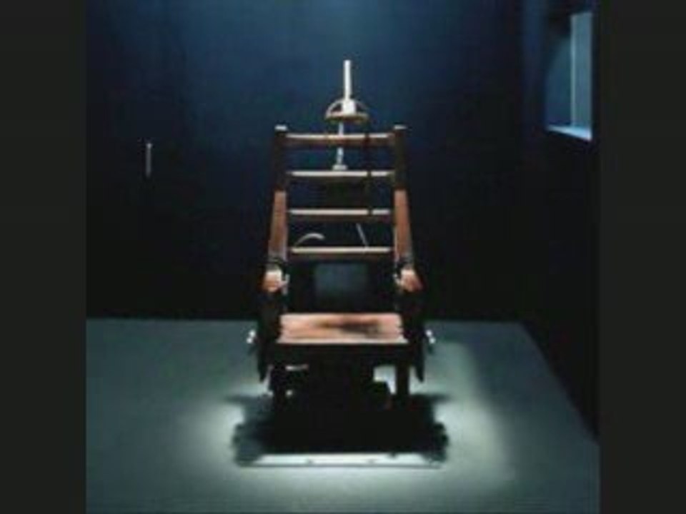 UN MANDAT D ARRET CONTRE LA PEINE CAPITALE DE L AFRIQUE