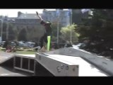 Skatepark sur le parvis de la mairie