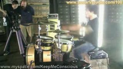 V-Studio 100: Making Of Keep Me Conscious Music Video