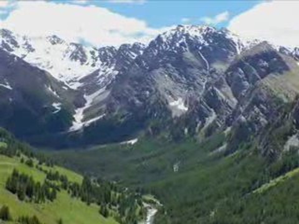 La région de Serre Ponçon et le parc des écrins