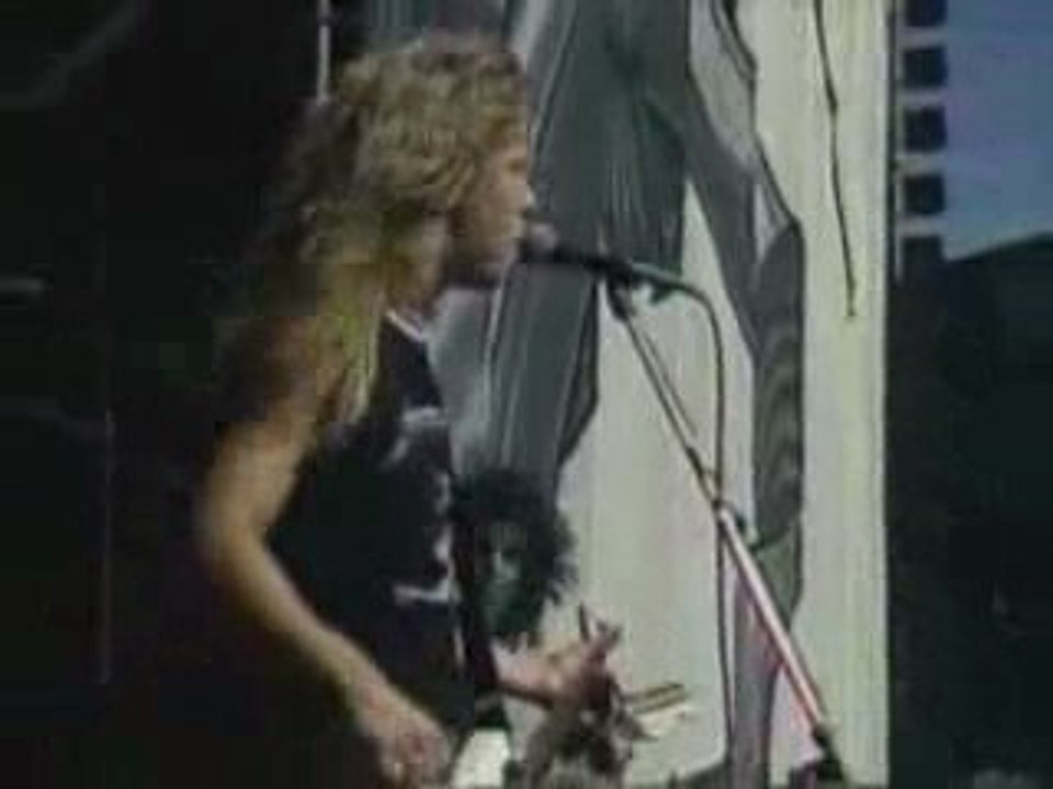 Metallica -  For Whom The Bell Tol Live