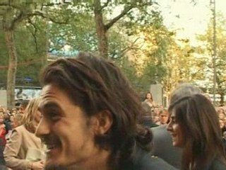 30 Rock leads Emmy nominations + Orlando Bloom burgled