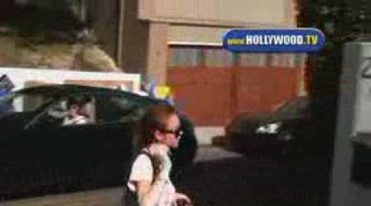 Lindsay Lohan And Samantha Ronson In Los Angeles.