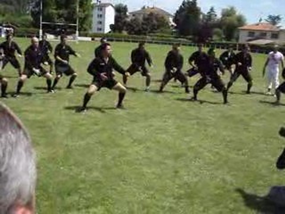 haka néo zélandais à salies de béarn