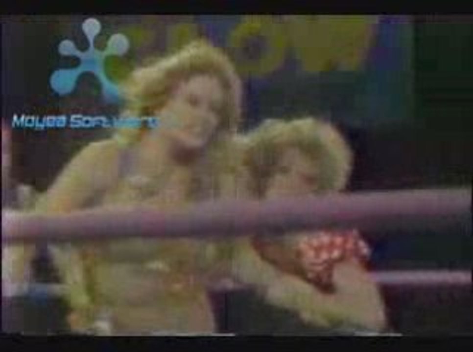 Godiva vs Sally (GLOW Wrestling)