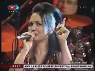 Sen uzaklarda değil (Sinan Subaşı) Y.Arzen-D.Gürenç Düet