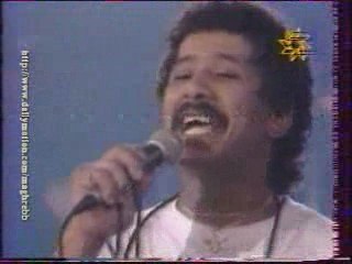 Cheb Khaled maandi hajja fenaass - Angoulême - live