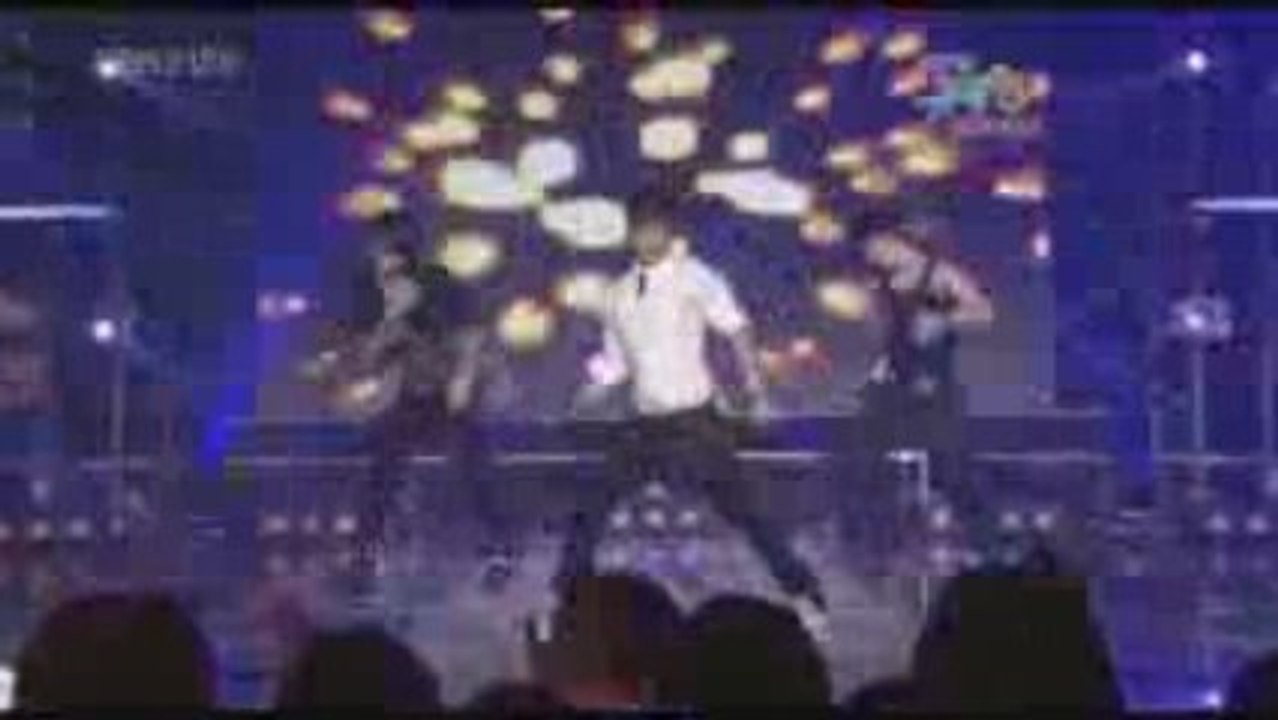 Bom bom pow korean dancing version (video by me*)