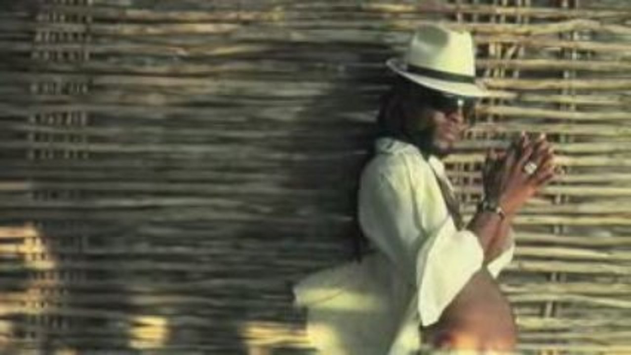 jah cure - never find  (le clip)