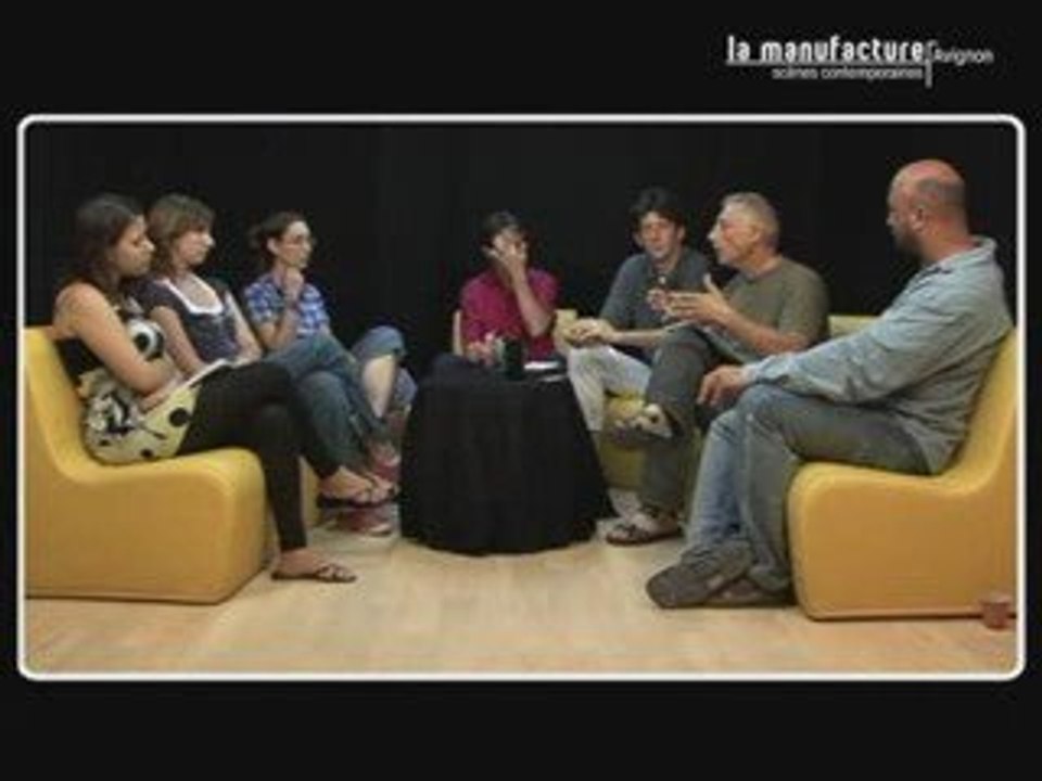 Festival d'Avignon: Jouer et agir extra muros ( Part 2 )