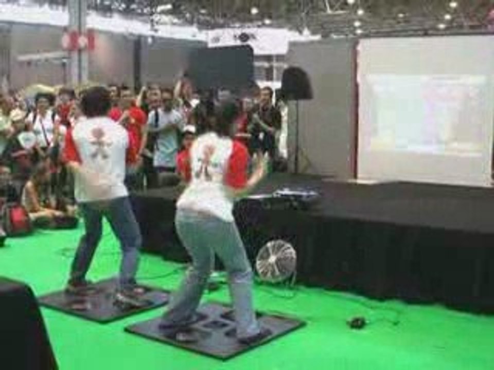 DDR Style Léo & Chacha -A stupid barber- (repechage JE 09)