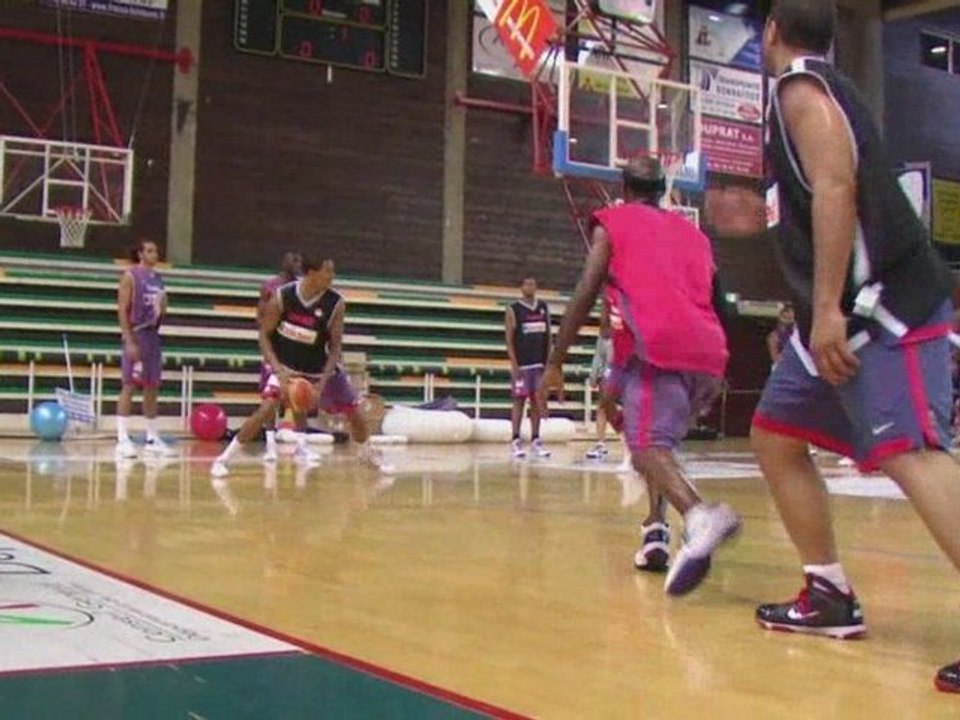 Equipe de France de basket : entraînement à Vichy