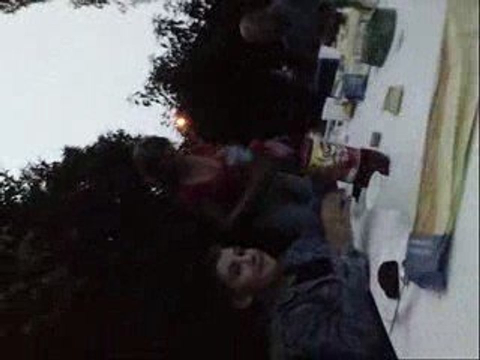 soirée qui fini en jeu d'eau