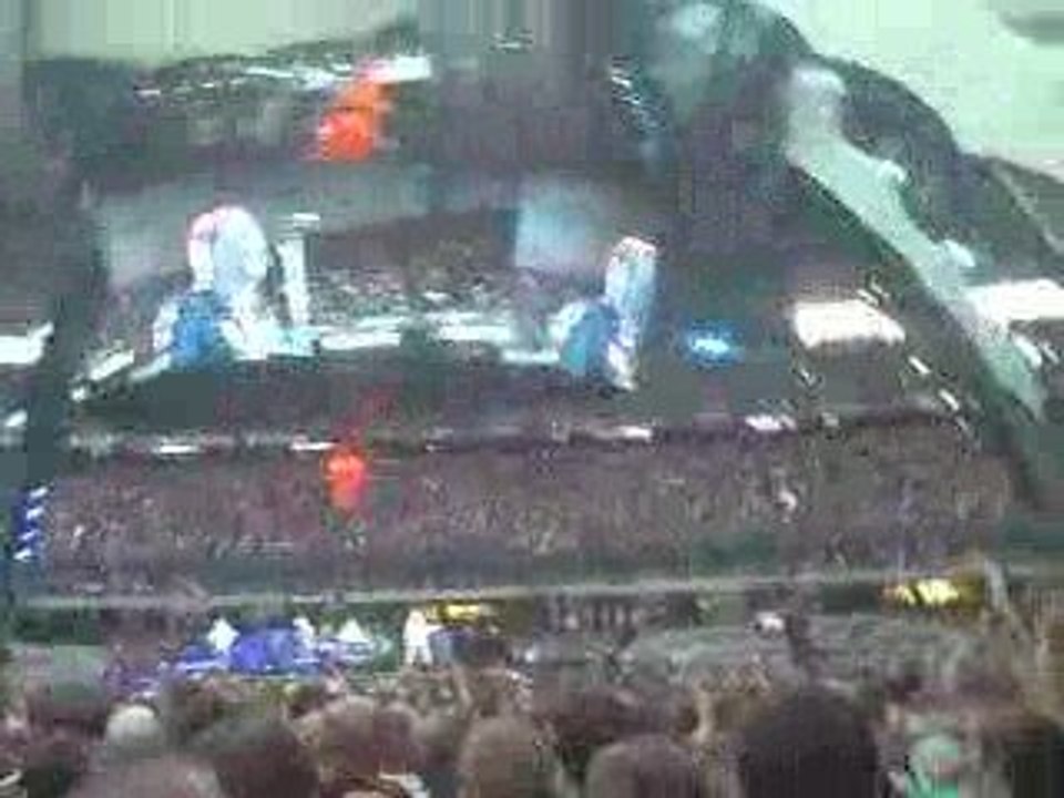 U2 - But I still haven't found what... - Stade de France